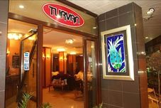 外観 Turvan Hotel