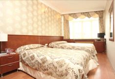 寝室 2 Turvan Hotel