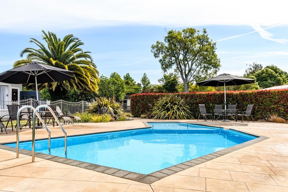 Swimming Pool Motueka Garden Motel