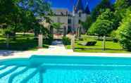 Swimming Pool 2 Chateau de la Coutanciere