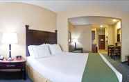 Bedroom 6 Comfort Inn & Suites Mountain Iron and Virginia