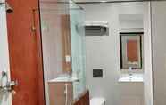 In-room Bathroom 2 Amar Yatri Niwas