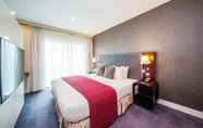 Bedroom 2 Radisson Blu Hotel Cardiff