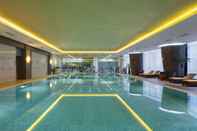 Swimming Pool Crowne Plaza Tianjin Binhai, an IHG Hotel