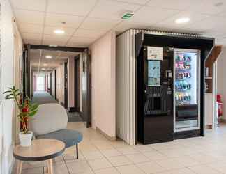 Lobi 2 B&B Hotel Cholet Nord