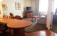 Common Space 2 Extended Stay America Suites McAlester Hwy 69