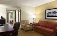 ห้องนอน 5 Country Inn & Suites by Radisson, Macon North, GA