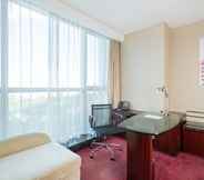 Kamar Tidur 4 Beijing Marriott Hotel Northeast