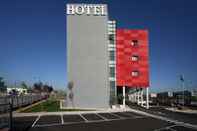 Exterior Ramada by Wyndham Madrid Getafe