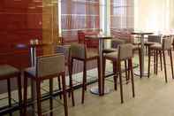 Bar, Cafe and Lounge Ramada by Wyndham Madrid Getafe