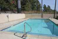 Swimming Pool Comfort Inn & Suites Augusta Fort Eisenhower Area