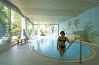 Swimming Pool Hotel Café Nothnagel