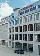 EXTERIOR_BUILDING Yess! Hotel Kristiansand