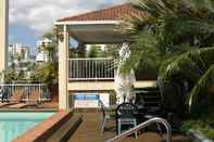 Kolam Renang Inn Cairns Boutique Apartments