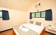 Kamar Tidur 4 Ellis Beach Oceanfront Holiday Park