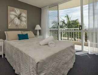 Bedroom 2 Noosa Hill Resort