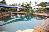 Swimming Pool Island Leisure Resort