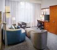 Common Space 4 Courtyard by Marriott San Antonio SeaWorld - Westover Hills