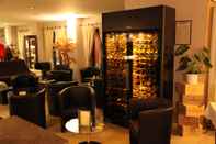 Bar, Cafe and Lounge Hotel Callecanes