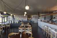Bar, Cafe and Lounge Bom Sucesso Resort