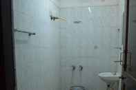 Toilet Kamar Hotel T.A.P Paradise