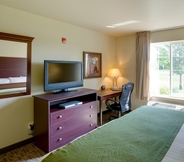 ห้องนอน 4 Cobblestone Inn & Suites - Durand