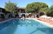 Swimming Pool 2 Hotel Playa de Cortes