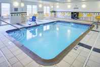 Swimming Pool Fairfield Inn & Suites Jonesboro