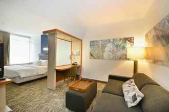 Bedroom 4 SpringHill Suites by Marriott Grand Forks