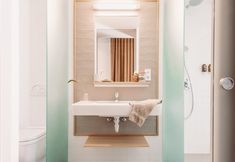 Khác 2 Ariv Apartments + Spaces – self check in