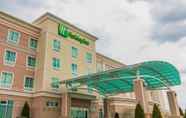 Exterior 4 Holiday Inn Jackson NW - Airport Road, an IHG Hotel