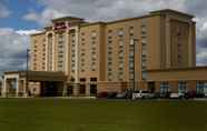 Bangunan 6 Hampton Inn & Suites by Hilton Brantford Conference Centre