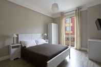 Bedroom Hôtel Le Provençal