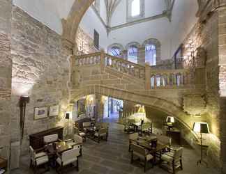 Lobby 2 Parador de Plasencia