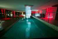 Swimming Pool Oberosler Design