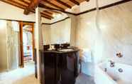 Toilet Kamar 7 Borgo Livernano