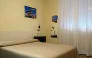 Kamar Tidur 5 Giappone Inn Hotel