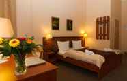 Kamar Tidur 4 Hotel Pension Arche