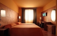 ห้องนอน 5 B&B Hotel Sassuolo