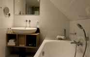 In-room Bathroom 3 Hotel Texel