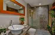 In-room Bathroom 5 Villa Kaba Kaba Resort Bali