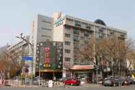 ภายนอกอาคาร JinJiang Inn - Beijing Changchun Street Inn