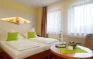 Kamar Tidur 4 Berghotel Talblick