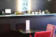 Bar, Cafe and Lounge Caldas Internacional Hotel