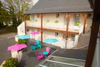 Swimming Pool Brit Hotel Lannion Perros