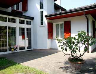 Bangunan 2 Vanessa House