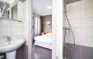 ห้องน้ำภายในห้อง 4 Hotel Bonsejour Montmartre