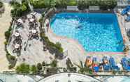 Swimming Pool 5 Hotel Ambassador