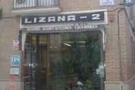 Luar Bangunan Hostal Lizana 2