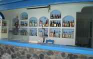 Bar, Kafe, dan Lounge 4 Roula Villa